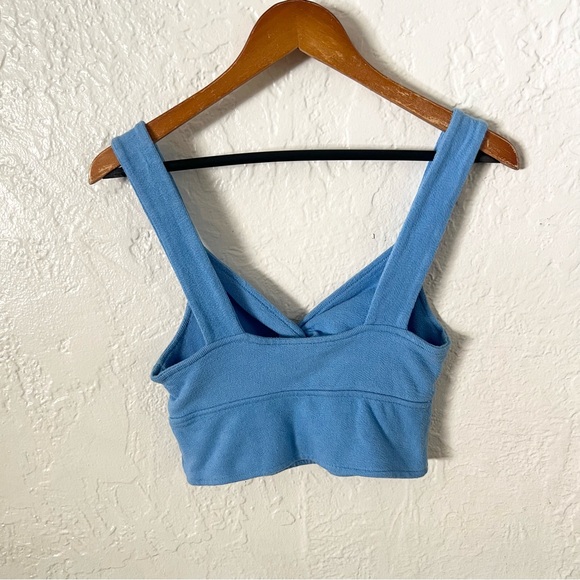 SOLD 🛑 Madewell Blue Knot Front Cutout Crop Tank - Picture 6 of 8
